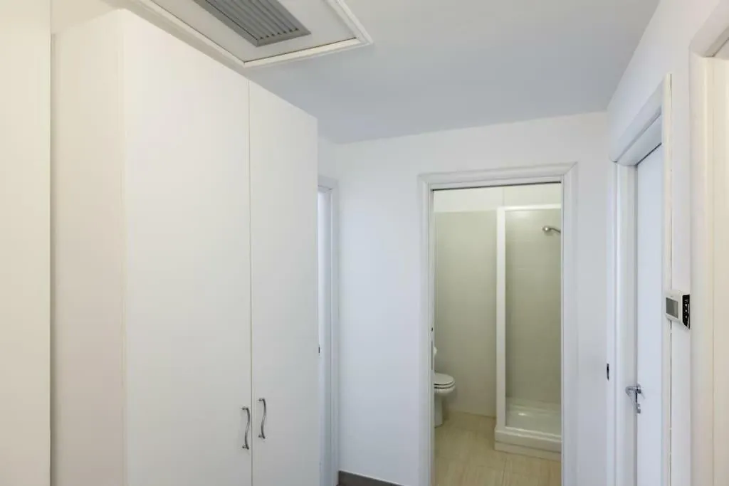 Spacious And New Apt In Citta Studi Milano Daire