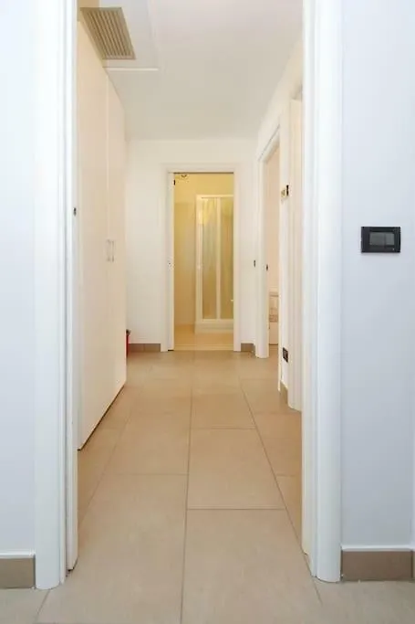 Spacious And New Apt In Citta Studi Milano Daire