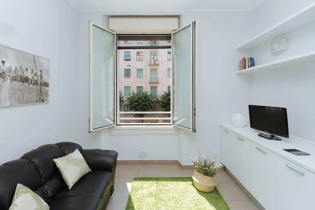 Spacious And New Apt In Citta Studi Milano